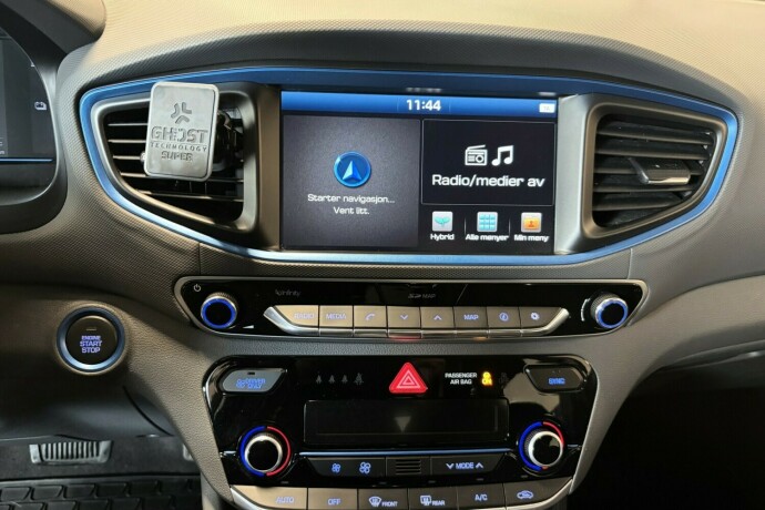 hyundai-ioniq-elektrisitetbensin-2017-big-19
