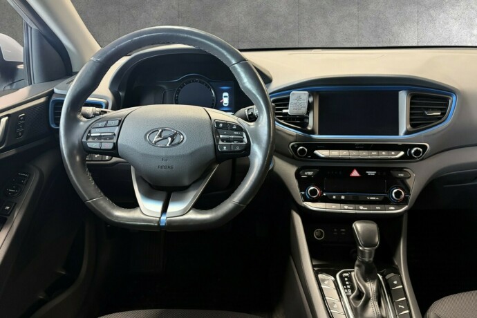 hyundai-ioniq-elektrisitetbensin-2017-big-11
