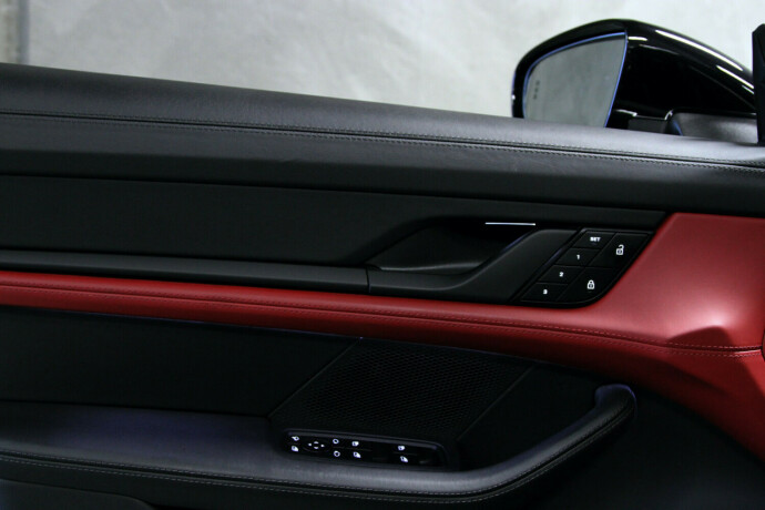 porsche-taycan-4s-elektrisitet-2023-big-28