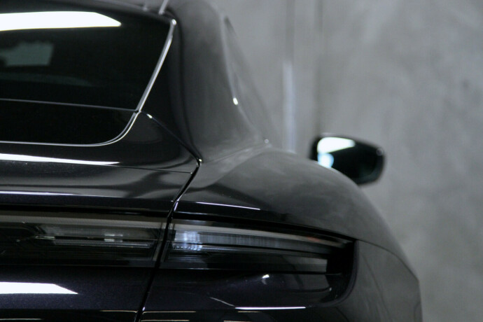 porsche-taycan-4s-elektrisitet-2023-big-36