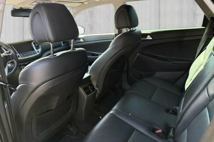 hyundai-tucson-diesel-2017-big-17