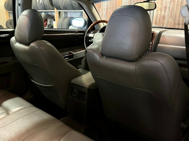 chrysler-300c-bensin-2005-big-38
