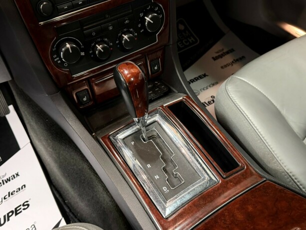 chrysler-300c-bensin-2005-big-30