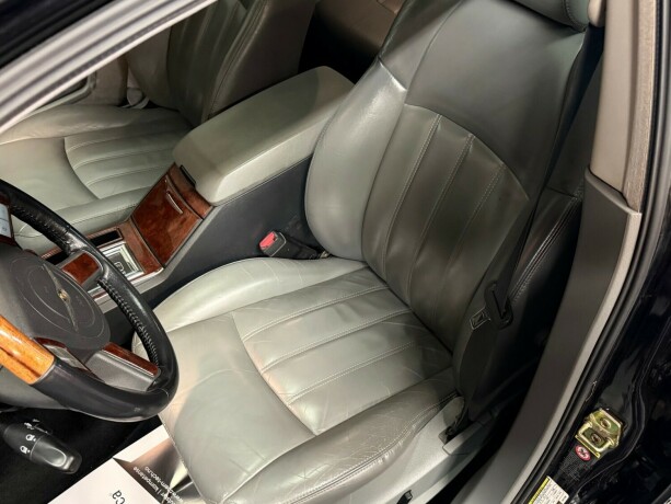 chrysler-300c-bensin-2005-big-21