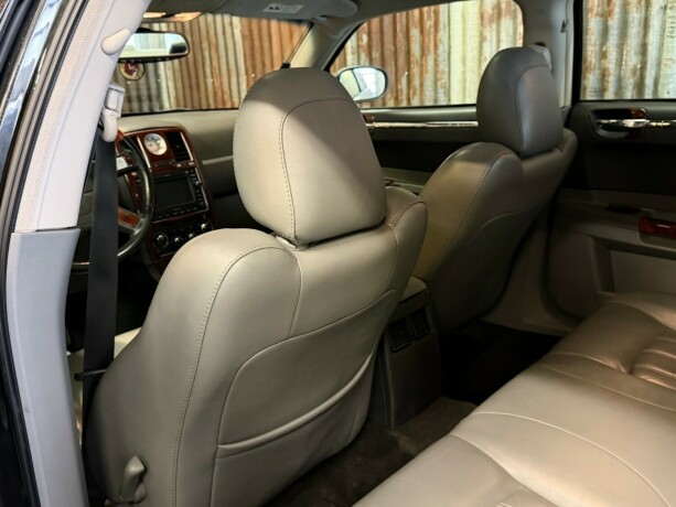 chrysler-300c-bensin-2005-big-40