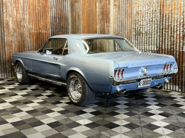ford-mustang-bensin-1967-big-10
