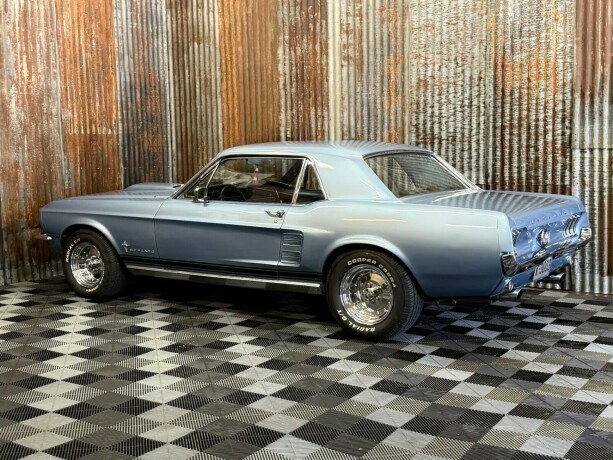 ford-mustang-bensin-1967-big-12
