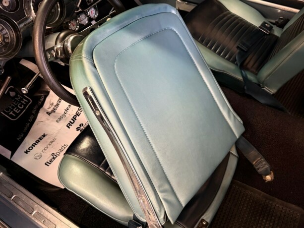 ford-mustang-bensin-1967-big-31