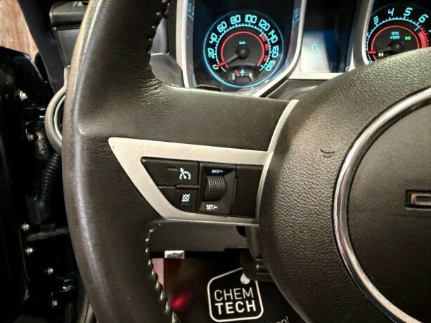 chevrolet-camaro-bensin-2011-big-29
