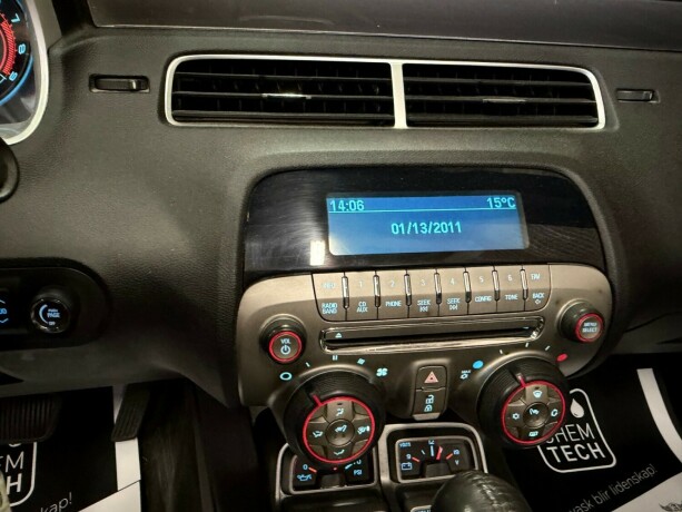 chevrolet-camaro-bensin-2011-big-33