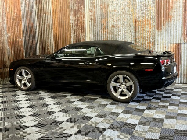 chevrolet-camaro-bensin-2011-big-45