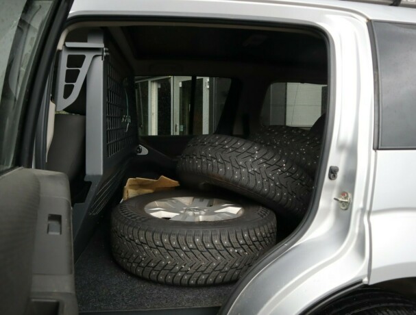 nissan-pathfinder-diesel-2010-big-21
