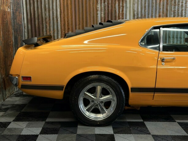 ford-mustang-bensin-1970-big-5