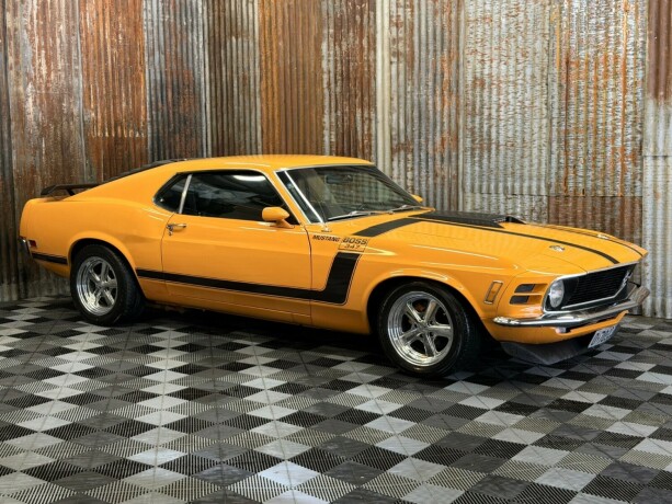 ford-mustang-bensin-1970-big-2