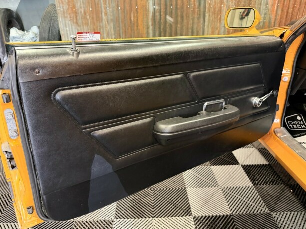 ford-mustang-bensin-1970-big-22