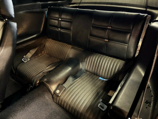 ford-mustang-bensin-1970-big-36