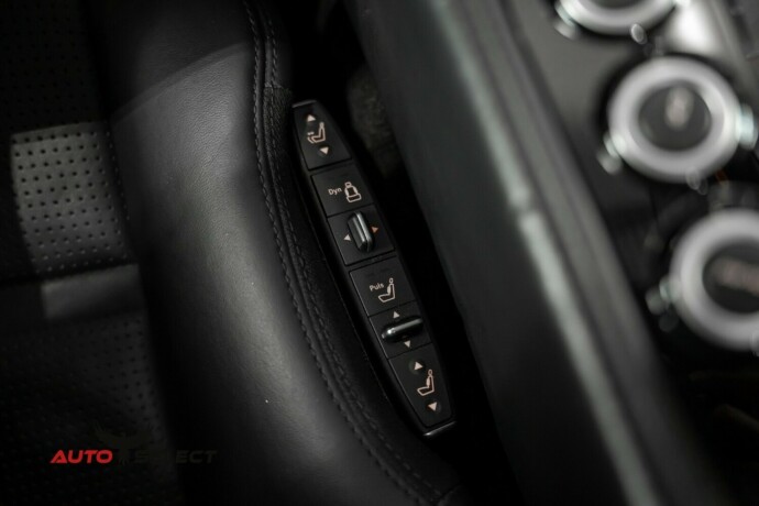 mercedes-benz-cls-bensin-2013-big-32