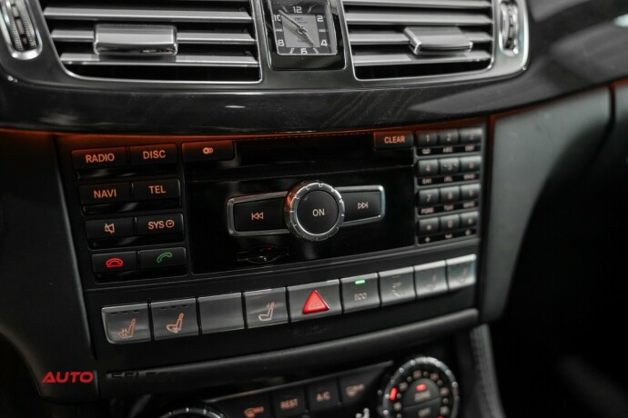 mercedes-benz-cls-bensin-2013-big-45