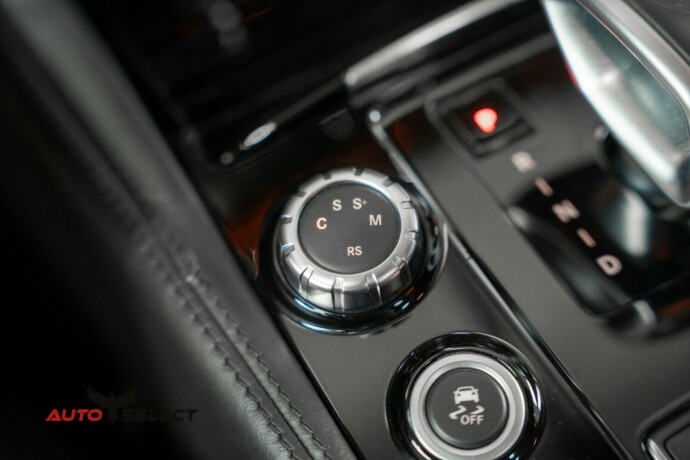 mercedes-benz-cls-bensin-2013-big-50