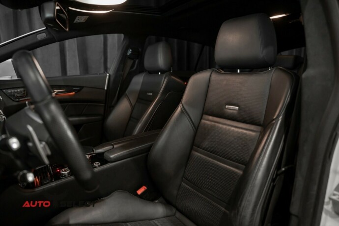 mercedes-benz-cls-bensin-2013-big-31