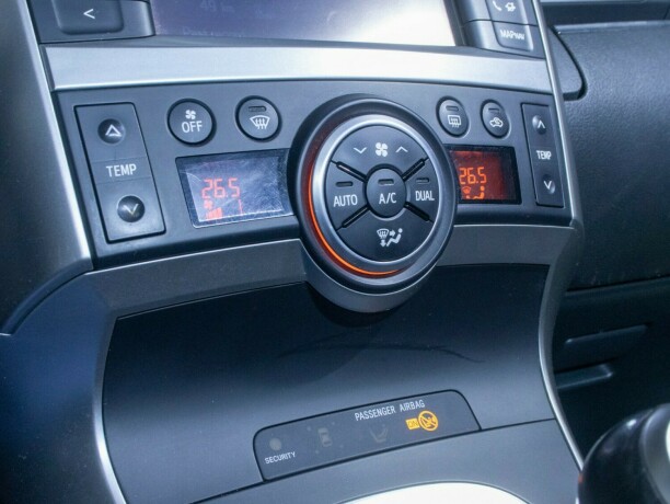 toyota-verso-diesel-2013-big-34