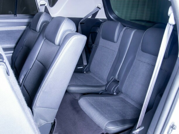 toyota-verso-diesel-2013-big-44