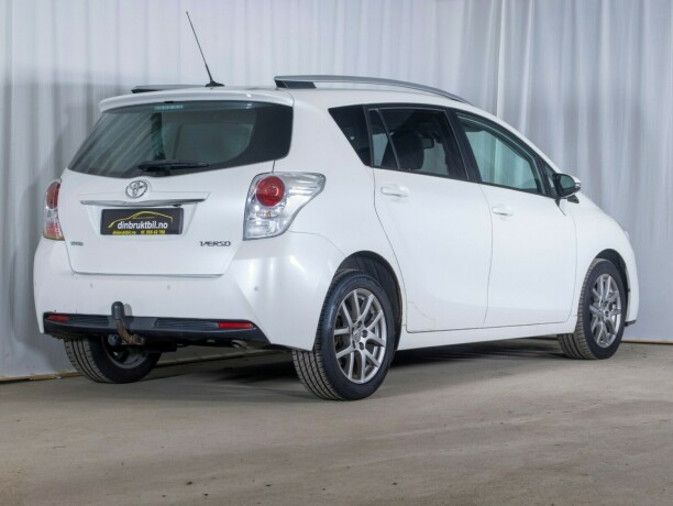 toyota-verso-diesel-2013-big-6