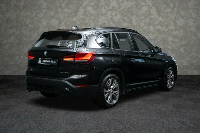 bmw-x1-plug-in-petrol-2021-big-7