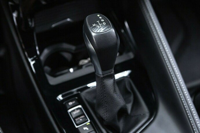 bmw-x1-plug-in-petrol-2021-big-19