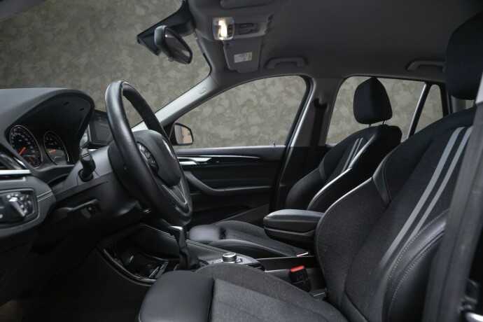 bmw-x1-plug-in-petrol-2021-big-23