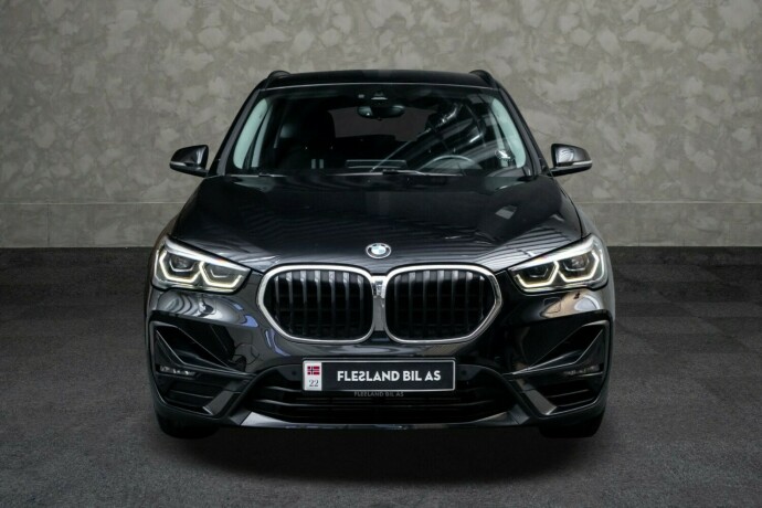 bmw-x1-plug-in-petrol-2021-big-5