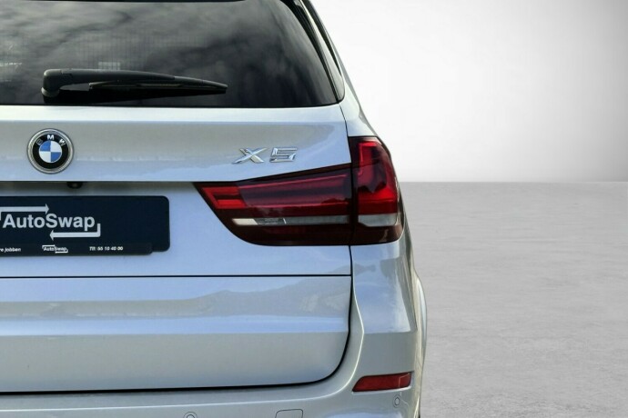 bmw-x5-elektrisitetbensin-2017-big-11