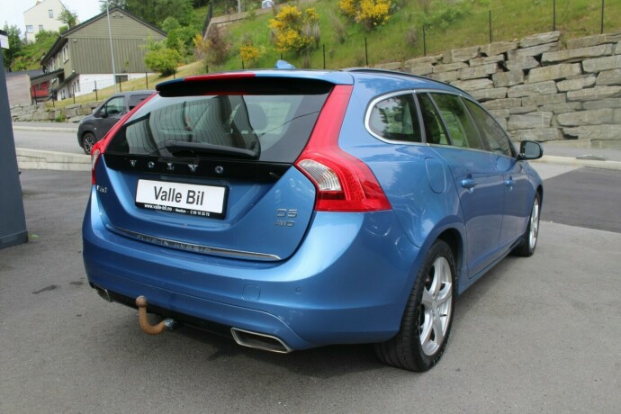 volvo-v60-elektrisitetdiesel-2015-big-4