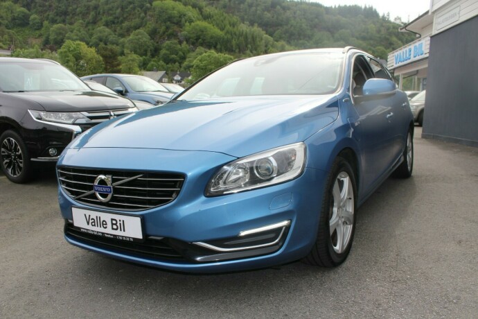 volvo-v60-elektrisitetdiesel-2015-big-1