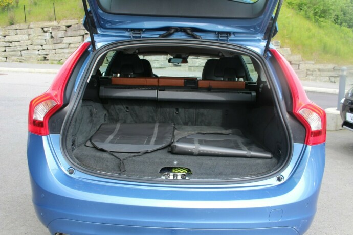 volvo-v60-elektrisitetdiesel-2015-big-5