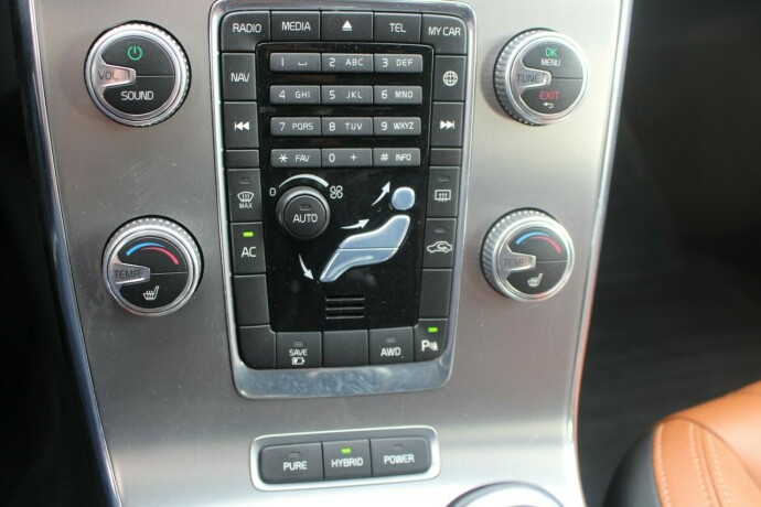 volvo-v60-elektrisitetdiesel-2015-big-16