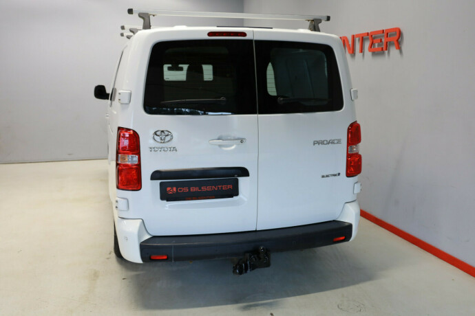 toyota-proace-elektrisitet-2021-big-3