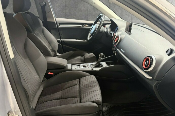 audi-a3-elektrisitetbensin-2016-big-15