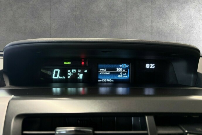 toyota-prius-elektrisitetbensin-2016-big-16
