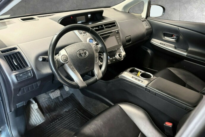 toyota-prius-elektrisitetbensin-2016-big-9