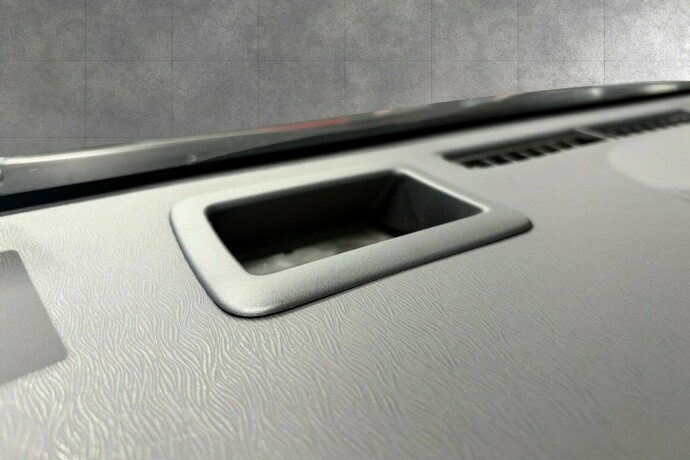 toyota-prius-elektrisitetbensin-2016-big-27