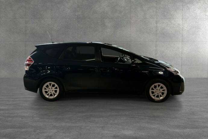 toyota-prius-elektrisitetbensin-2016-big-6