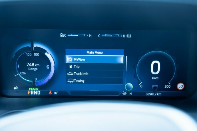 ford-f-serie-elektrisitet-2024-big-12