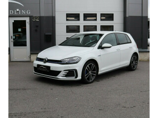 Volkswagen | Golf | Elektrisitet+bensin | 2018