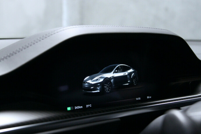 tesla-model-s-elektrisitet-2023-big-22