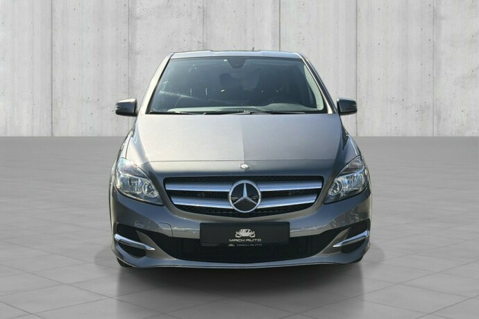 mercedes-benz-b250-e-elektrisitet-2015-big-1