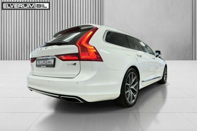 volvo-v90-diesel-2018-big-10