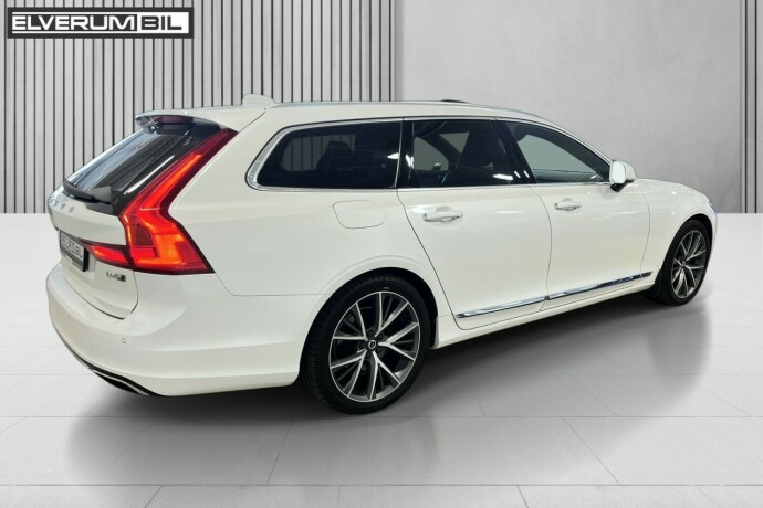 volvo-v90-diesel-2018-big-9