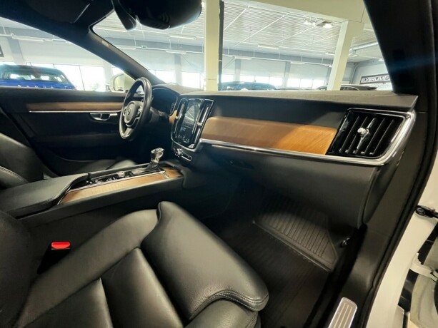 volvo-v90-diesel-2018-big-27
