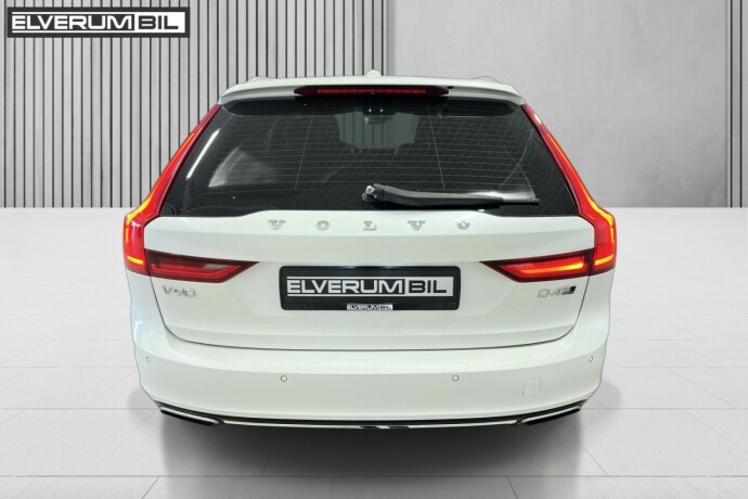 volvo-v90-diesel-2018-big-12